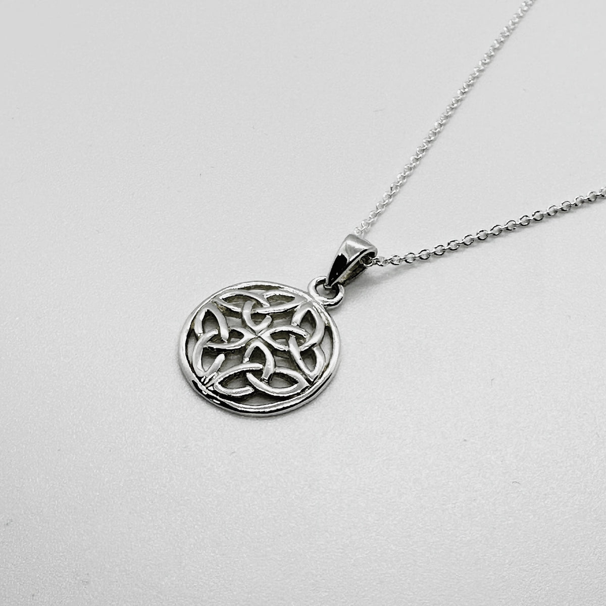 Sterling Silver Round Triquetra Pendant