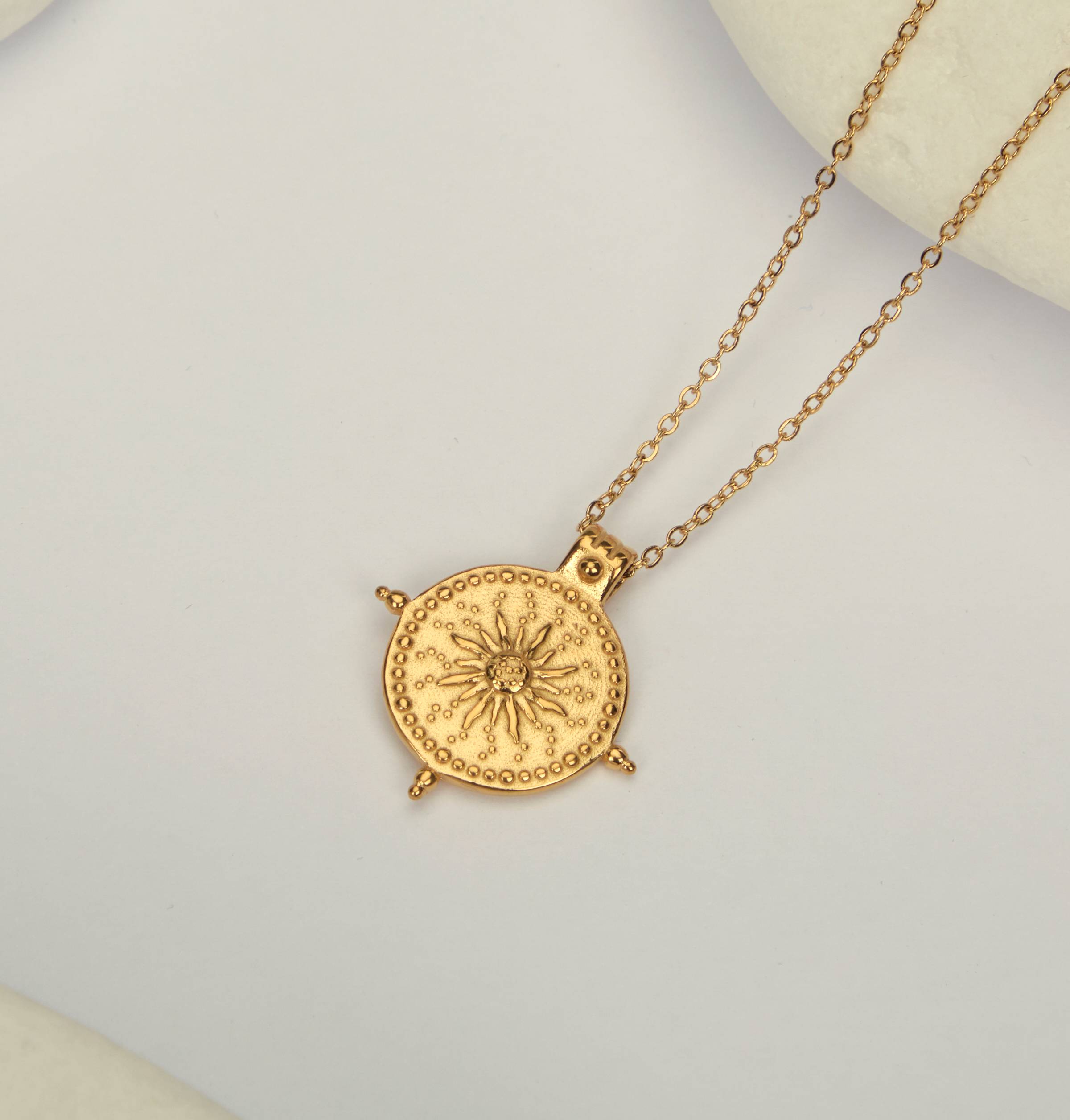 アクセサリー HIGH-END HERITAGE NECKLACE HIGH-END HERITAGE CREST NECKLACE | CTHY